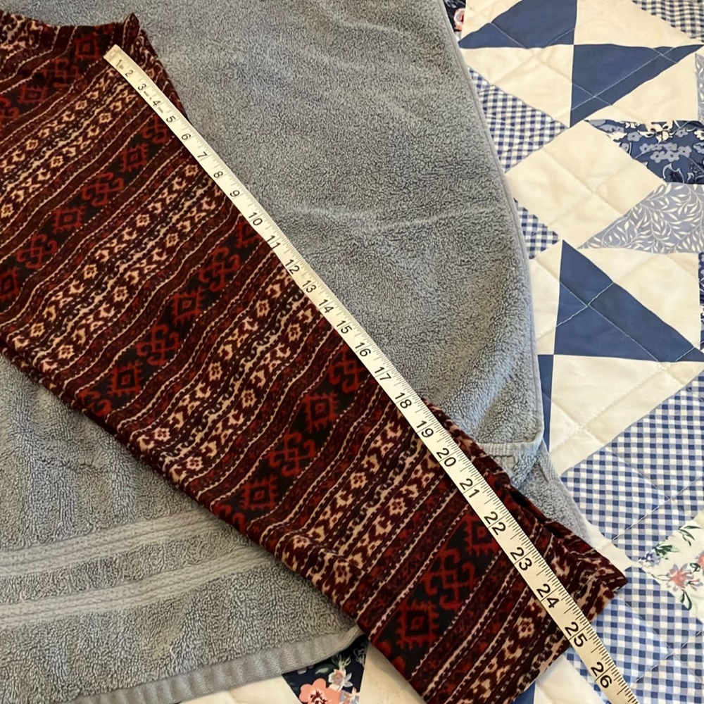 ⭐️ 5/$20 ⭐️ 
French Laundry Multicolor Patterned Leggings - Picture 4 of 4